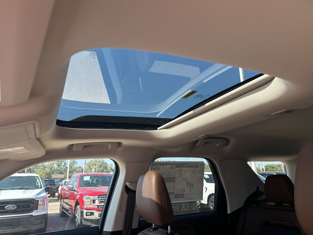New 2026 Orange Fury Metallic Tri-Coat Ford Outer Banks® image 27