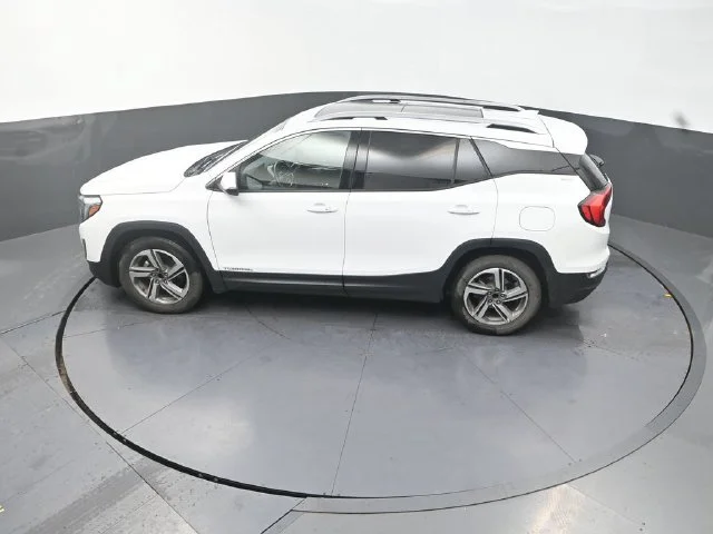 Used 2019 White GMC SLT image 26