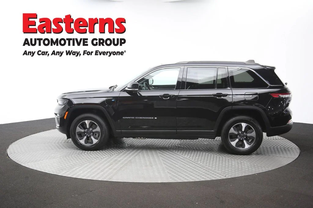 Used 2024 Black Jeep 4xe image 66