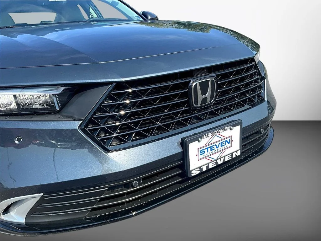 New 2026 Meteorite Gray Metallic Honda Touring Hybrid image 27