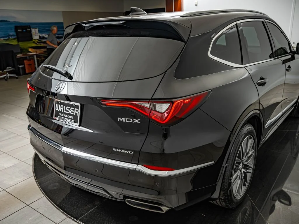 Certified Used 2025 Majestic Black Pearl Acura Advance Package image 16