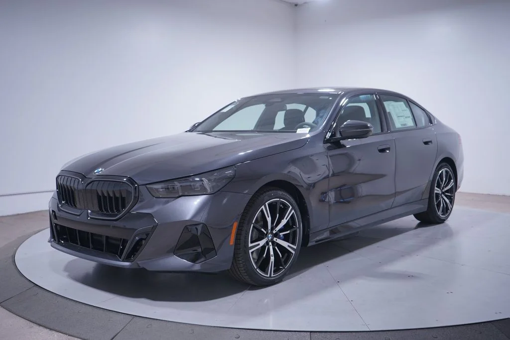 2026 BMW 5 Series 530i Sedan's photo