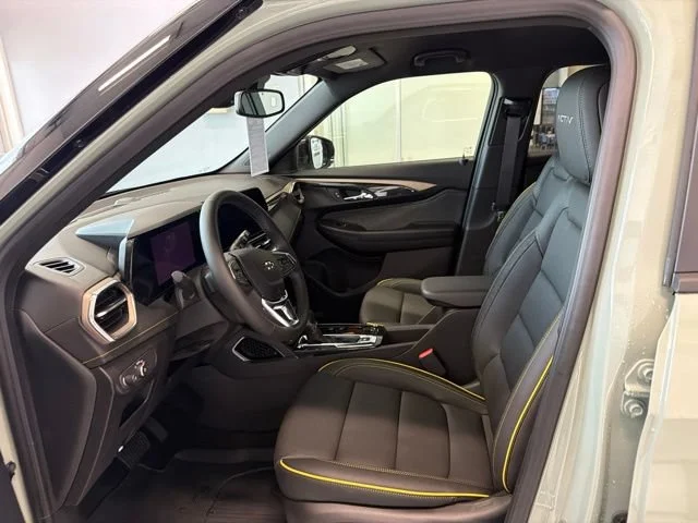 New 2026 Cacti Green Chevrolet ACTIV image 14