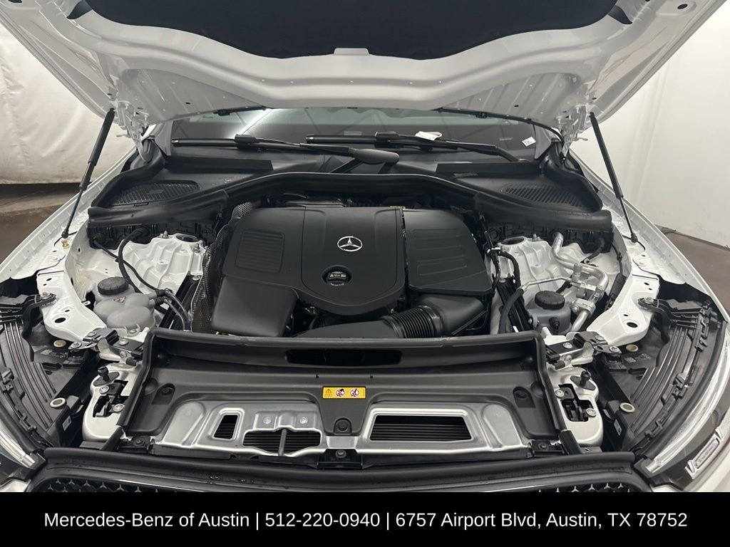 Certified Used 2026 White Mercedes-Benz GLC 300 image 30