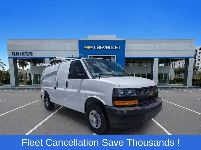 2025 Chevrolet Express Cargo Work Van - Photo 21