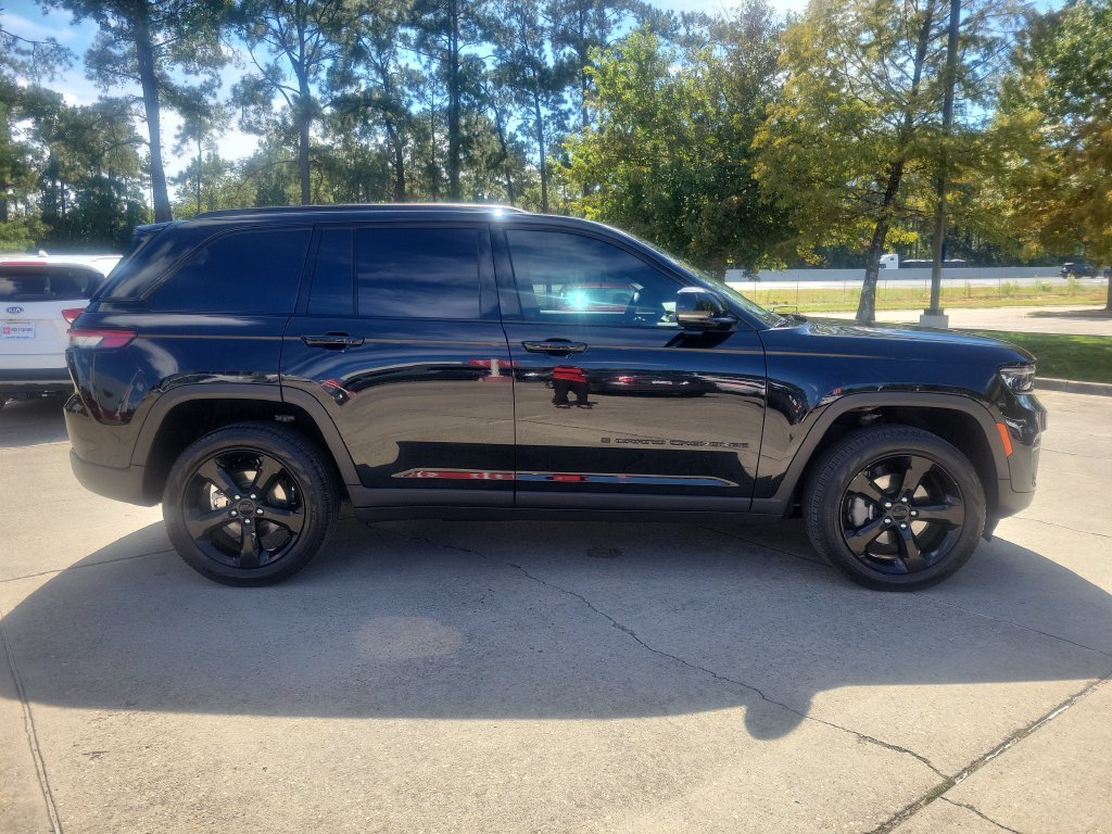 Used 2025 Black Jeep Limited image 8