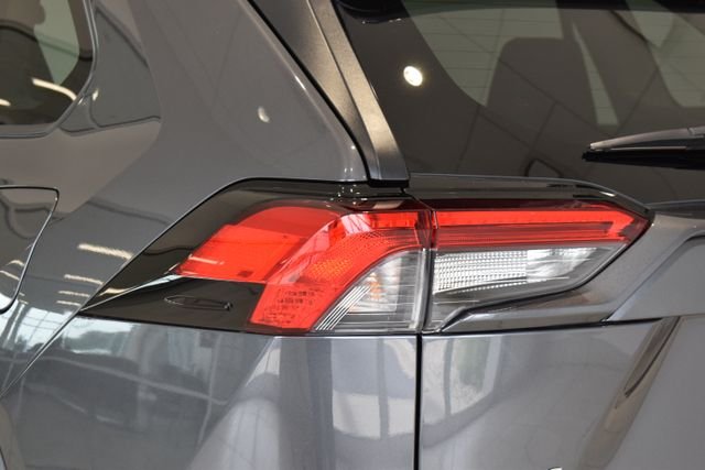 Used 2023 Gray Toyota LE image 7