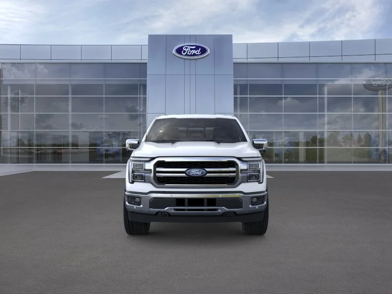 New 2026 Star White Metallic Tri-Coat Ford Lariat image 38