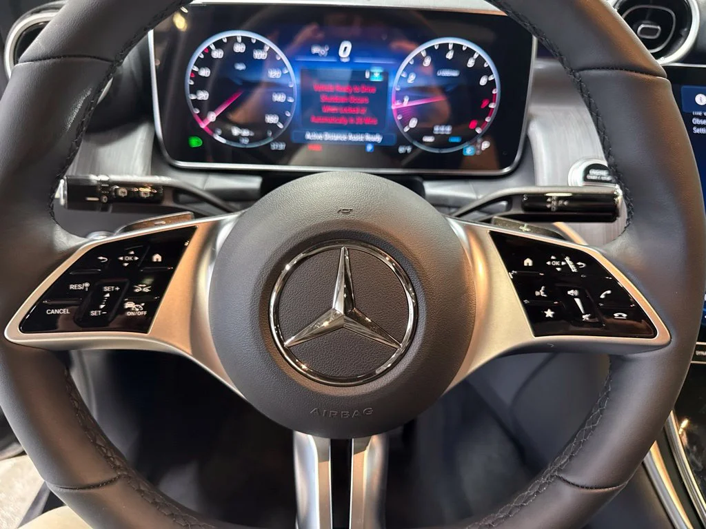 Used 2027 Black Mercedes-Benz GLC 300 image 29