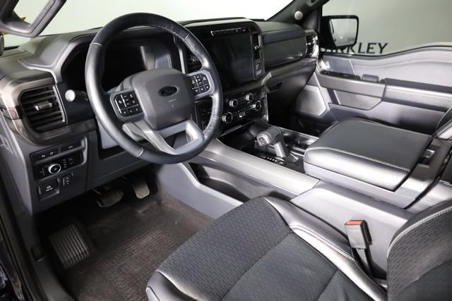 Used 2024 Blue Ford LARIAT image 17