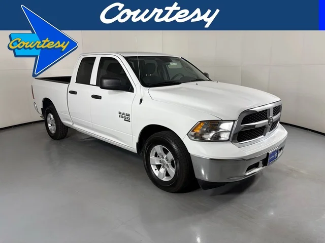 2024 Ram 1500 Classic SLT