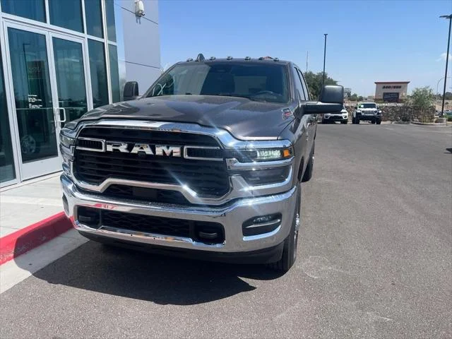 New 2025 Granite Crystal Metallic Clear-Coat Exterior Paint RAM TRADESMAN image 3
