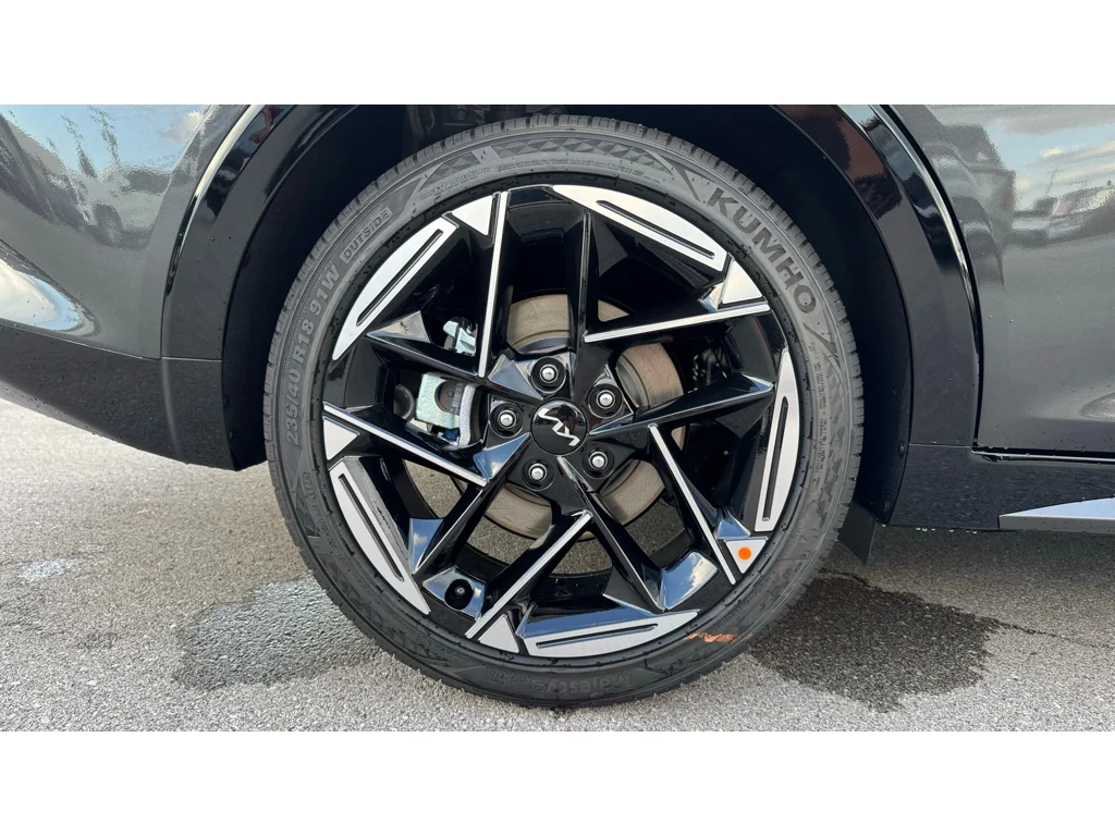 New 2026 Gry Kia GT-Line image 33
