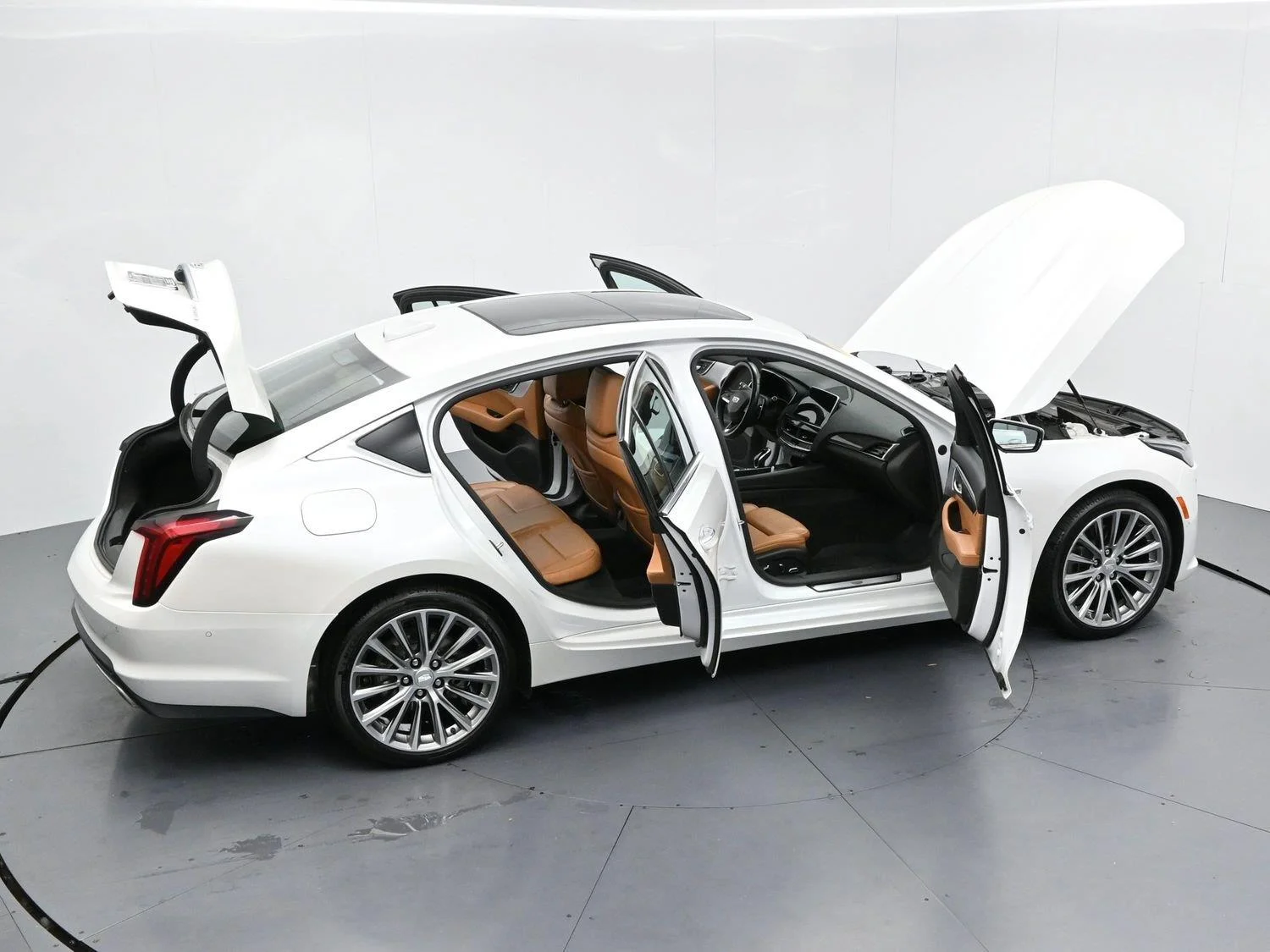 Used 2024 Crystal White Tricoat Cadillac Premium Luxury image 43