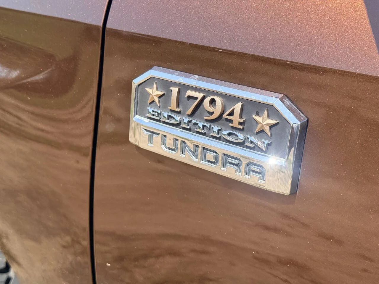 Used 2017 Brown Toyota 1794 Edition 4x4 4dr CrewMax Cab Pickup SB (5.7L V8 FFV) image 10