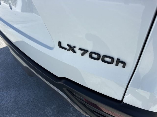 Certified Used 2025 White Lexus 700h Luxury image 26