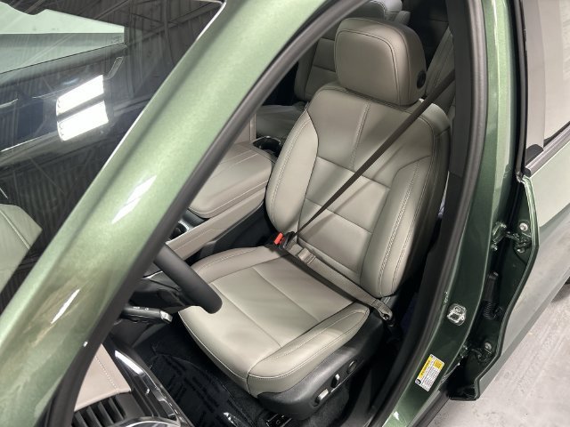 2027 GMC Acadia Elevation - Photo 11