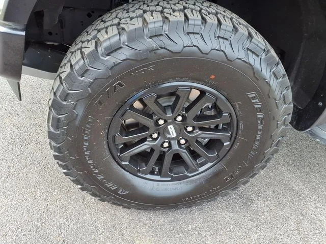 Used 2025 Blue Metallic Ford Raptor image 5
