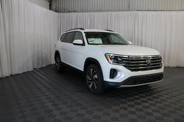 2026 Volkswagen Atlas SE w/Tech - Photo 30