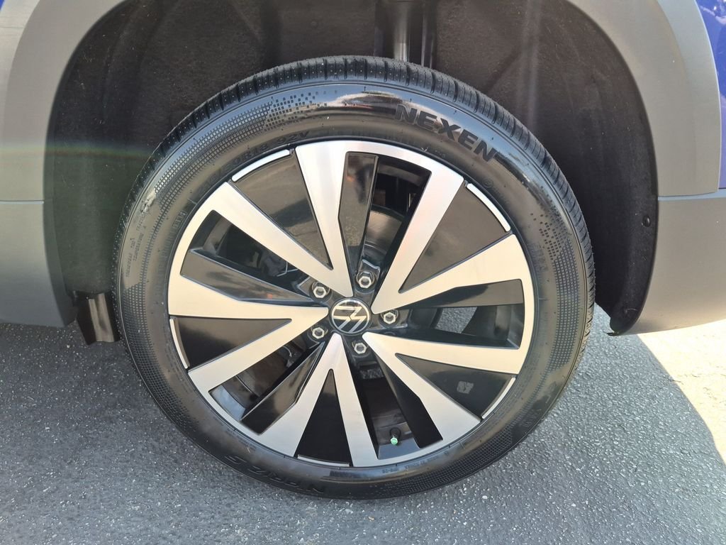 2022 Volkswagen Taos SE - Photo 11