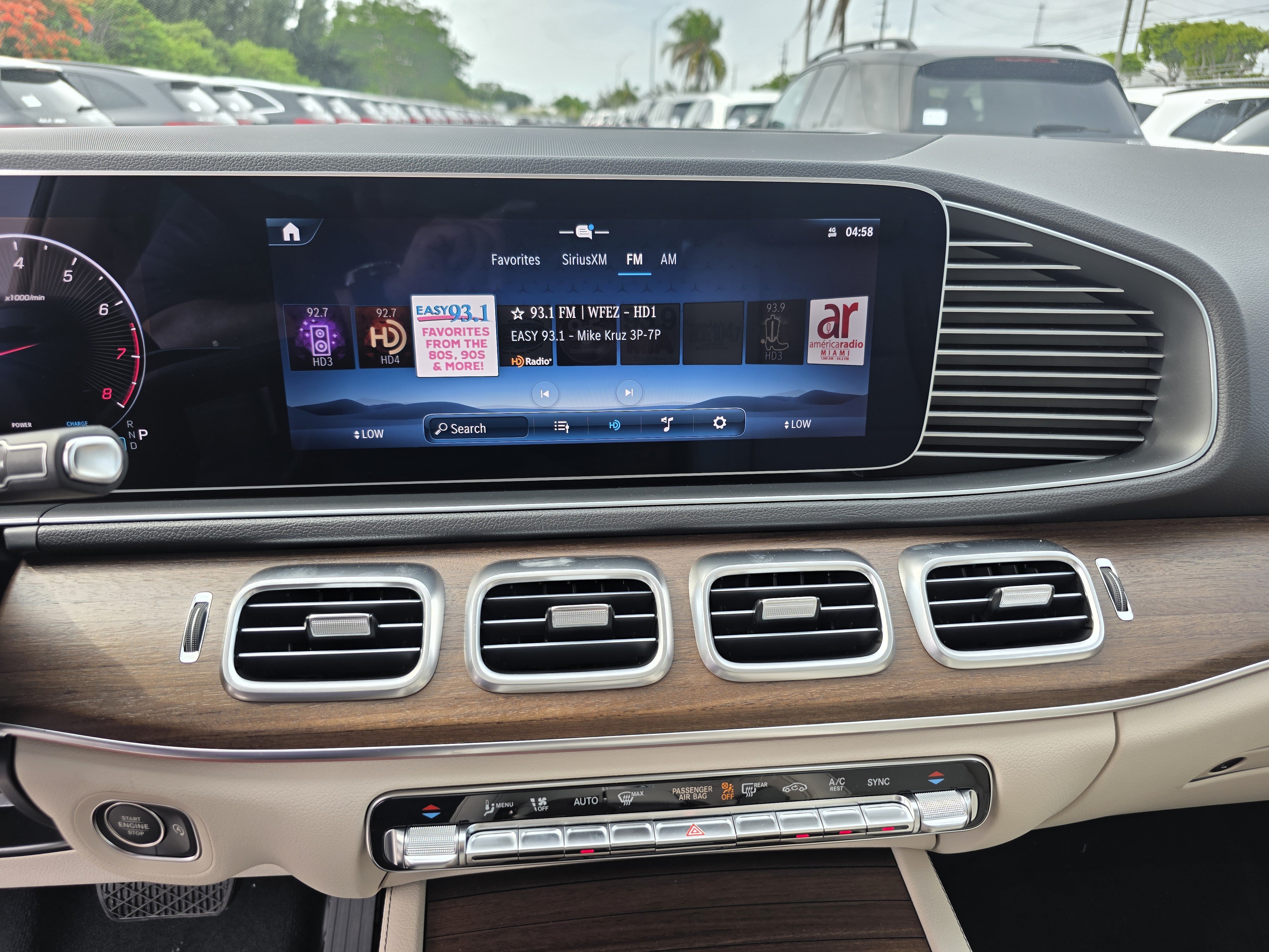 New 2026 Selenite Grey Metallic Mercedes-Benz GLE 450 image 53