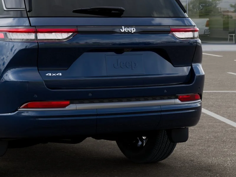 New 2026 Fathom Blue Pearl-Coat Exterior Paint Jeep Limited Reserve image 33