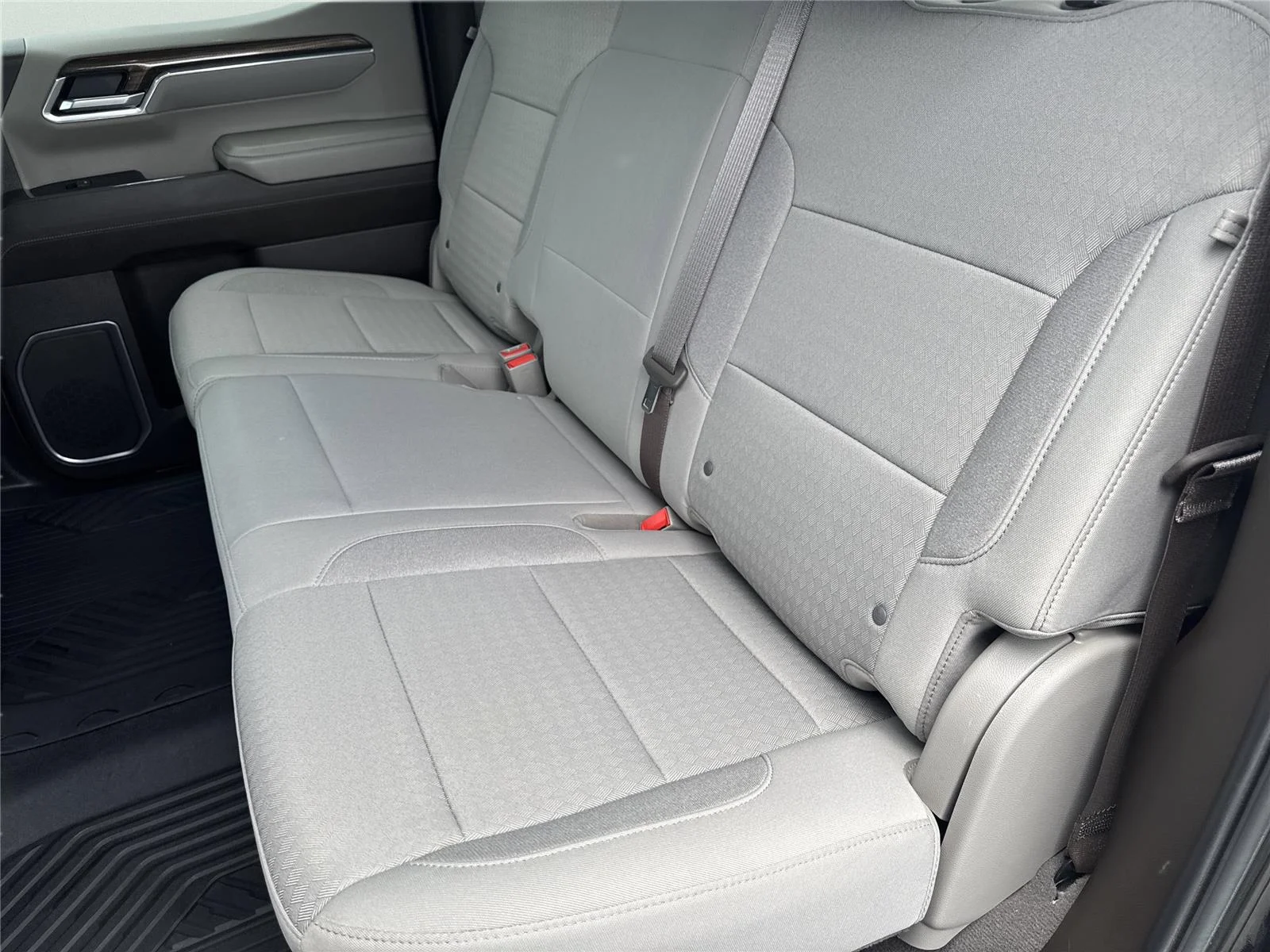 Used 2023 Black Chevrolet RST image 32
