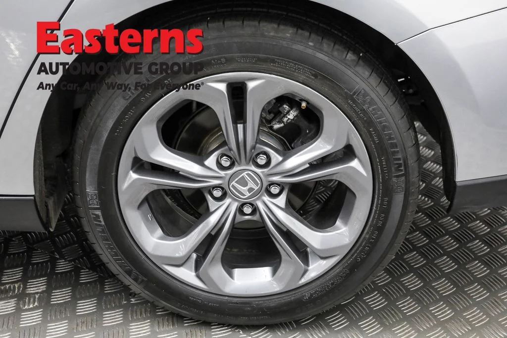 Used 2024 Silver Honda EX image 31