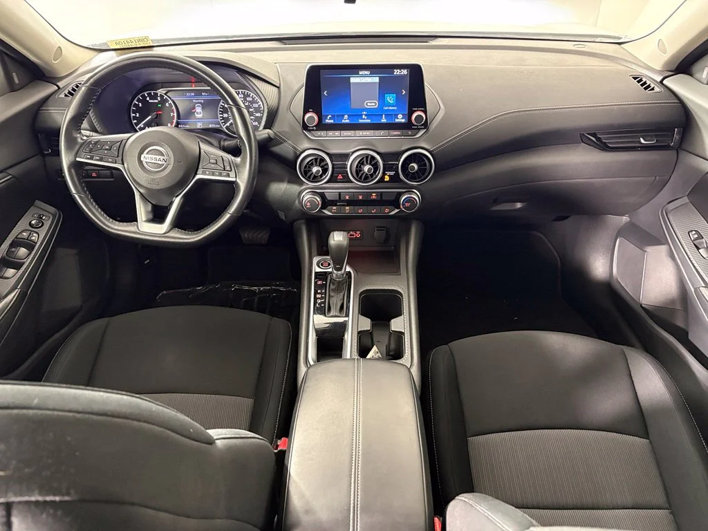 Used 2022 White Nissan SV image 27