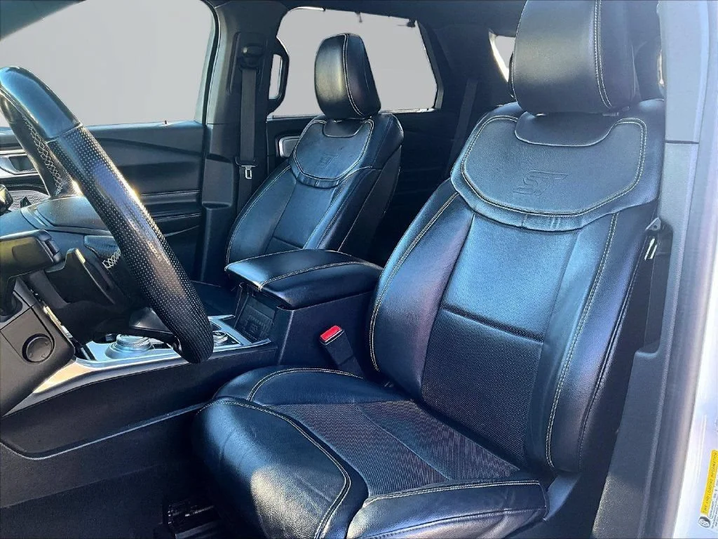 Used 2020 White Metallic Ford ST image 23