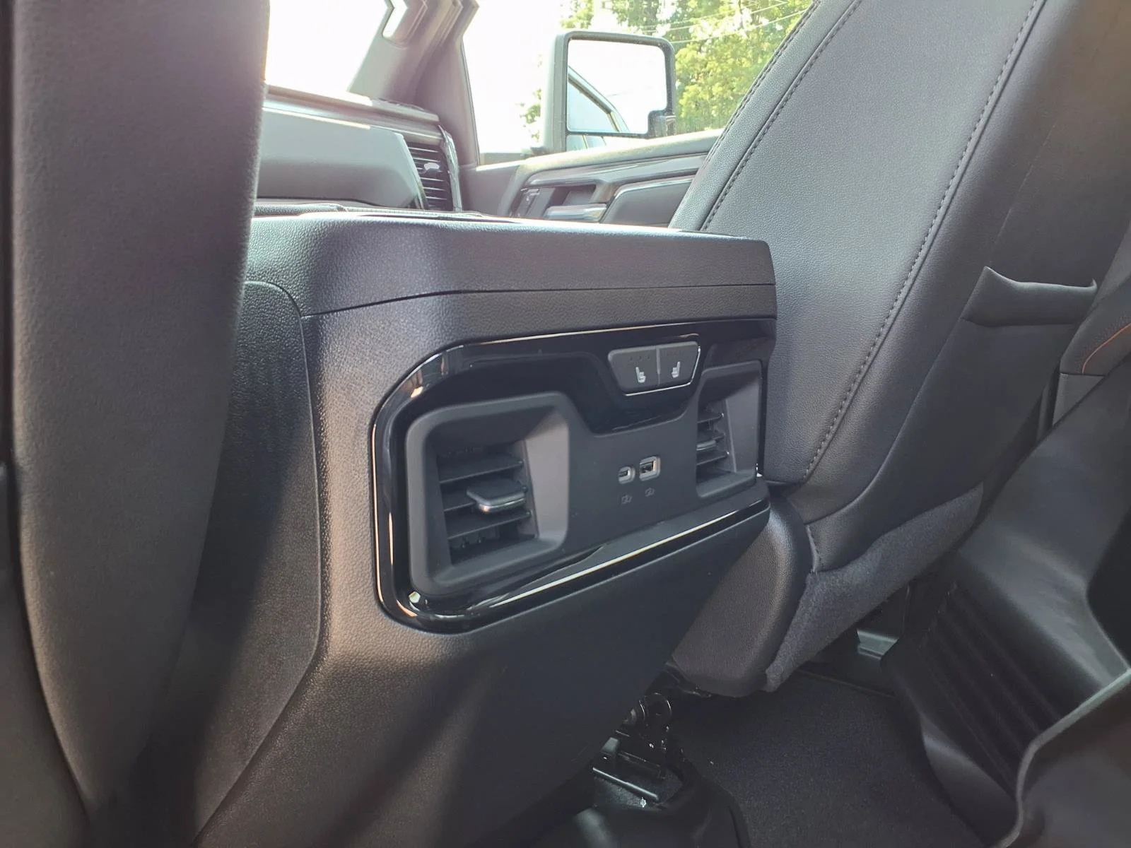 New 2026 Onyx Black GMC AT4 image 9