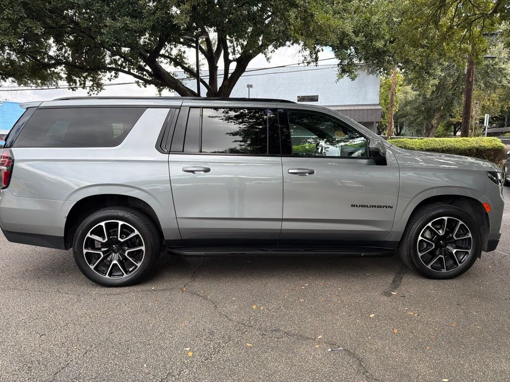 Used 2023 Gray Chevrolet RST image 8