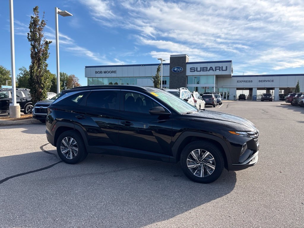 Used 2023 Black Hyundai Blue image 1