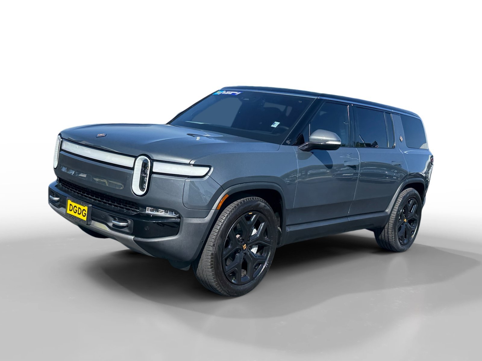 2024 Rivian R1S Adventure