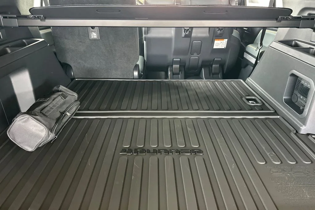 New 2026 Everest Toyota 4Runner Trailhunter image 15