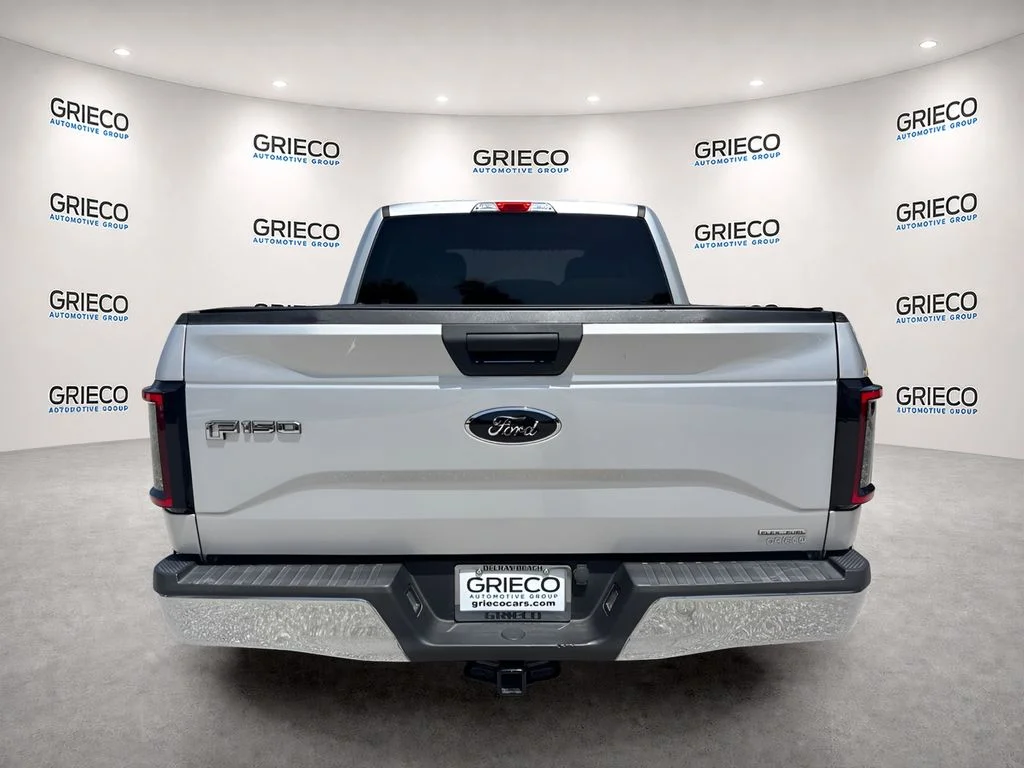 Used 2016 Silver Ford XLT image 3