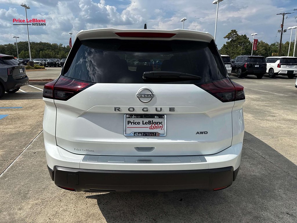 New 2026 Everest White Pearl Tricoat Nissan SV image 6
