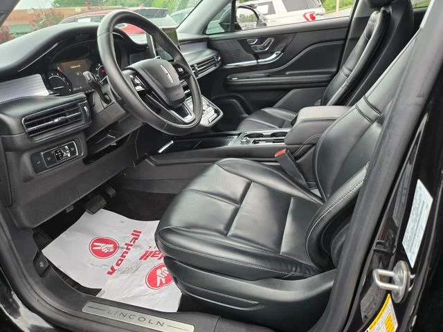 Used 2022 Black Lincoln Standard image 10