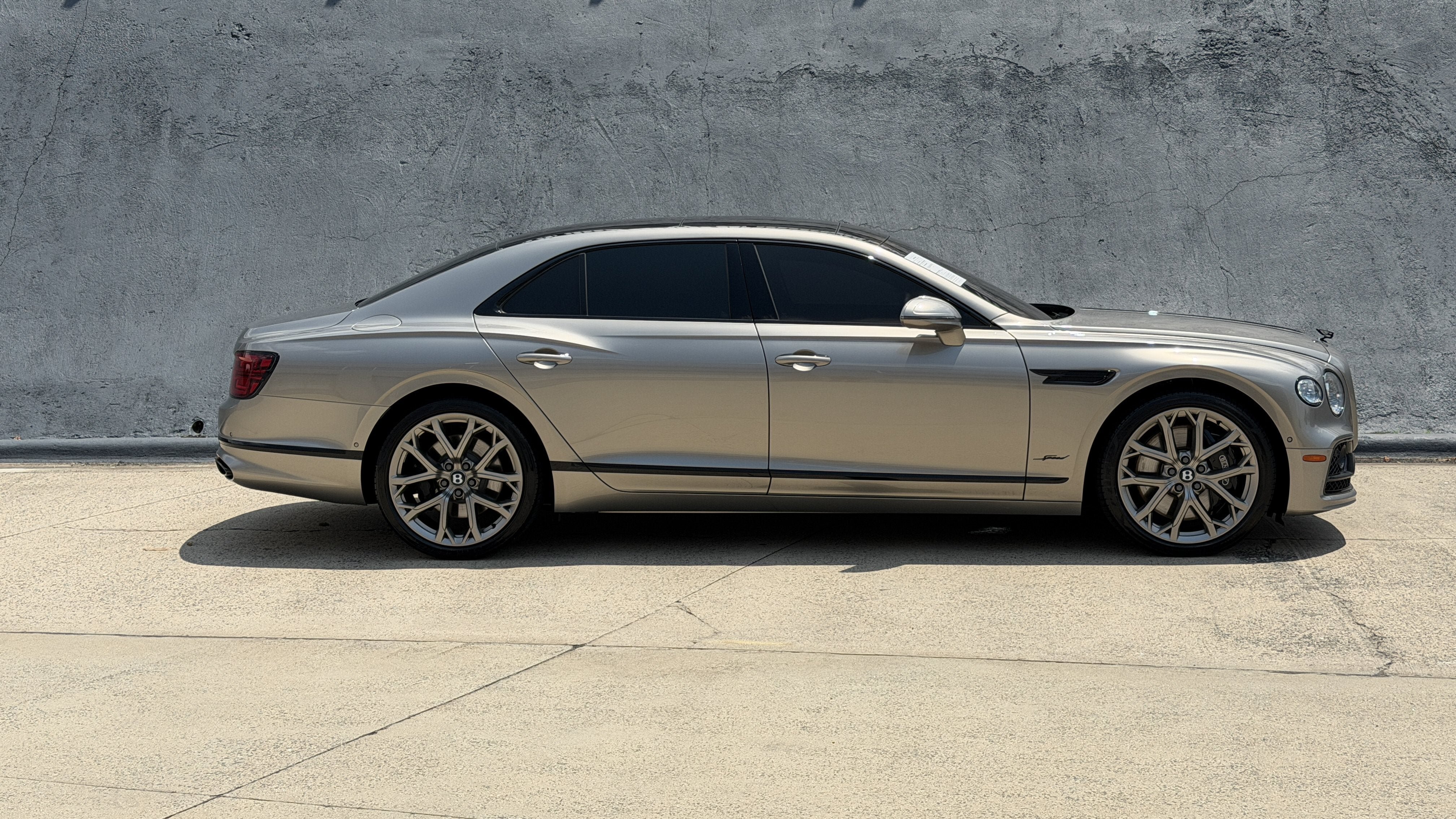 Used 2024 Gray Bentley Speed image 5
