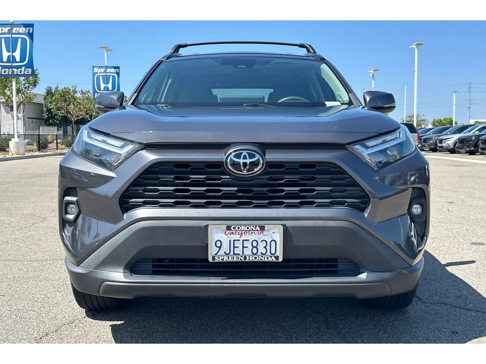 Used 2023 Magnetic Gray Metallic Toyota XLE Premium image 9