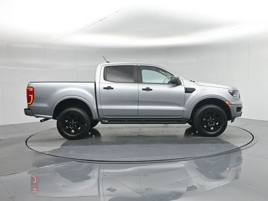 Used 2022 Silver Ford XLT image 32