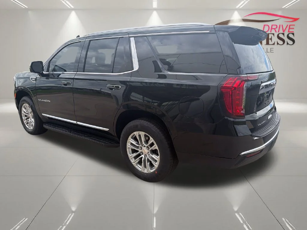 2023 GMC Yukon SLT - Photo 6