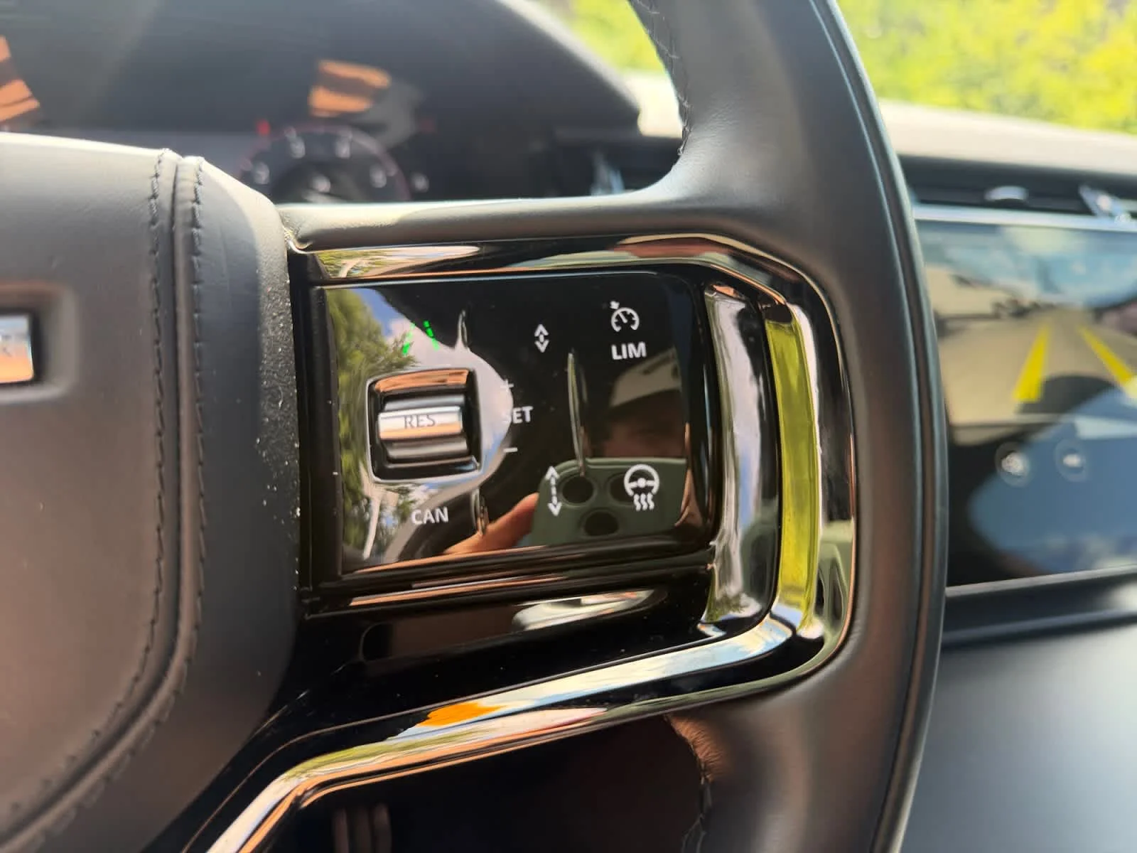 2025 Land Rover Range Rover Velar Dynamic SE - Photo 27