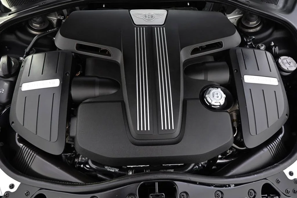 Used 2017 Silver Bentley V8 S image 24