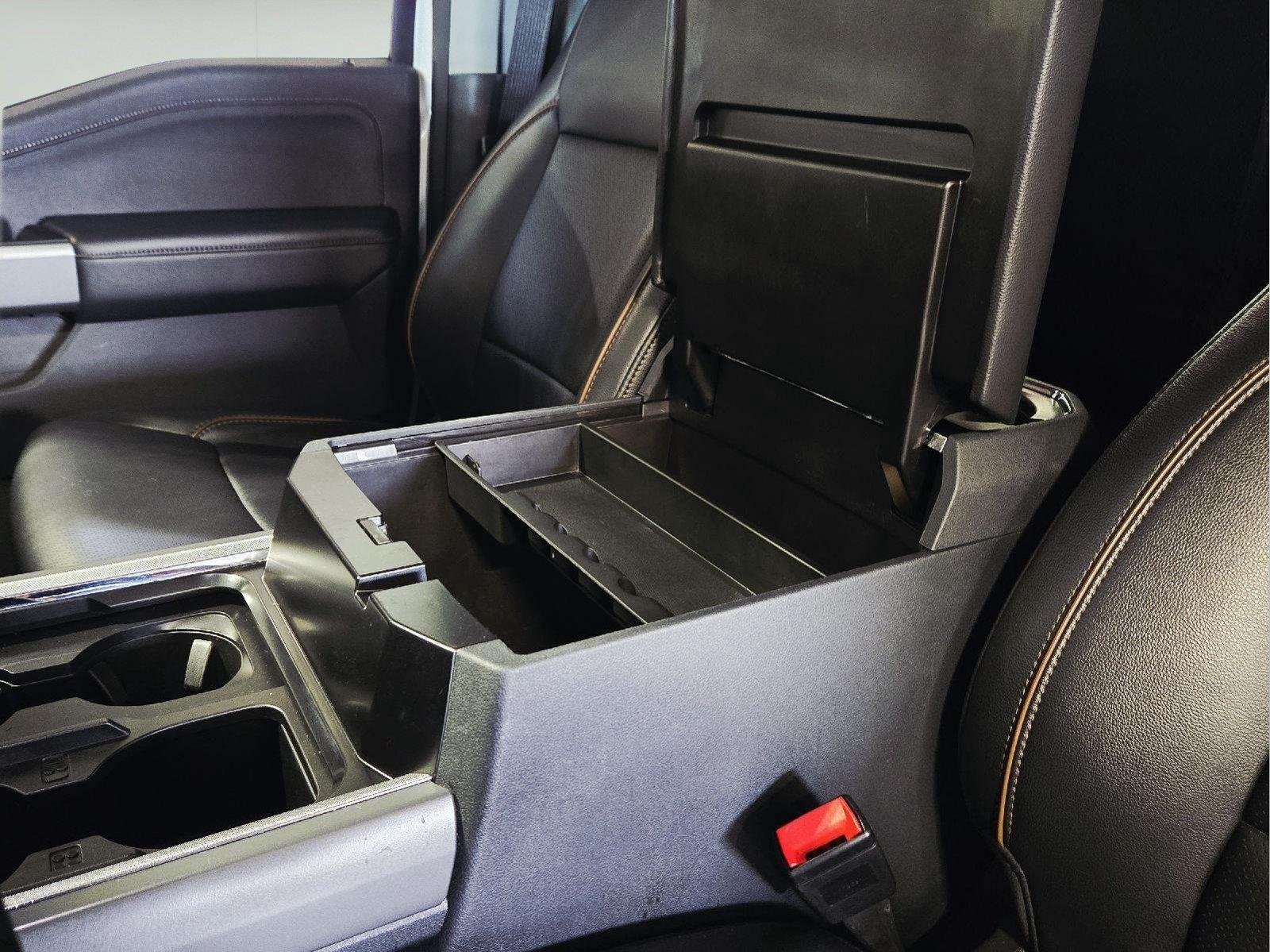 Used 2025 Oxford White Ford LARIAT image 46