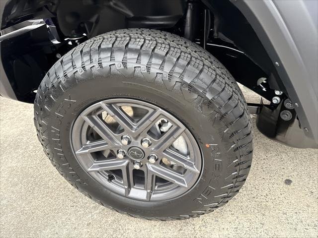 New 2026 Reign Exterior Paint Jeep Sport S image 11