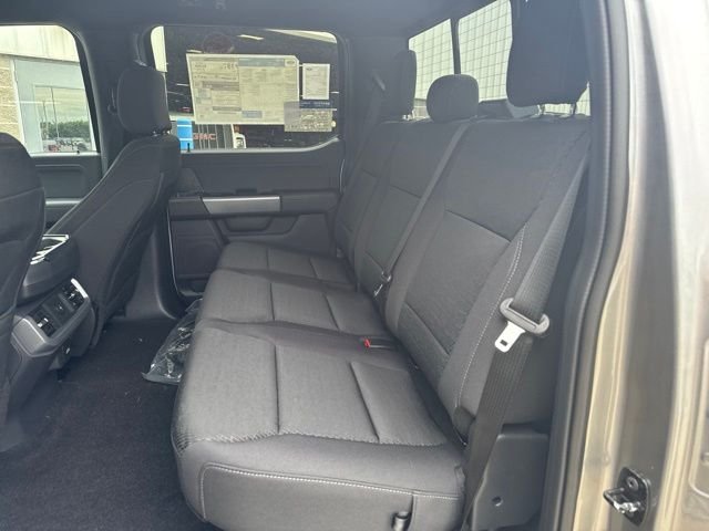 New 2026 Silver Ford XLT image 15