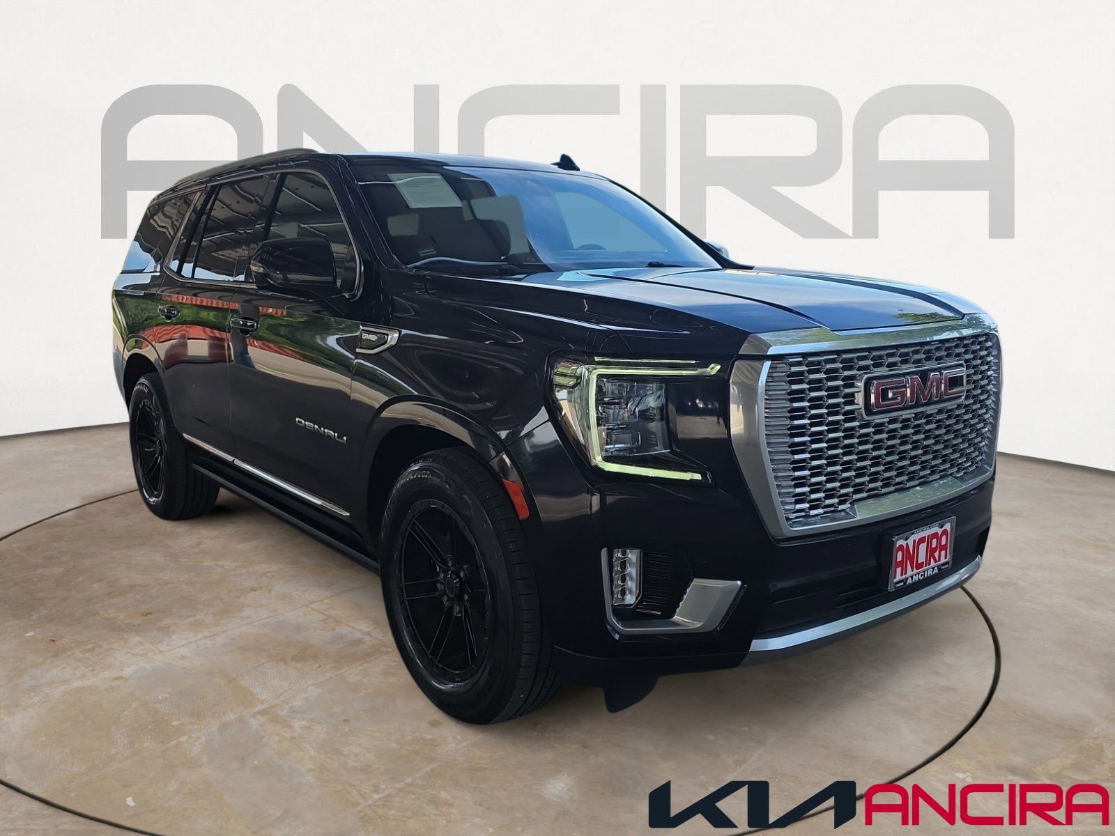 2022 GMC Yukon 4WD Denali's photo