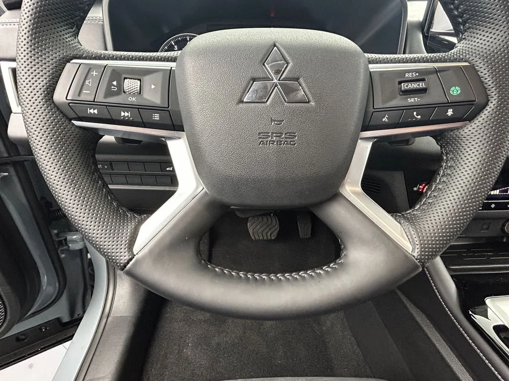 2025 Mitsubishi Outlander Trail Edition - Photo 36