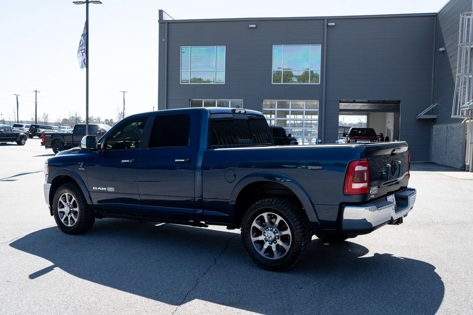 Used 2019 Blue Ram Laramie Longhorn image 10